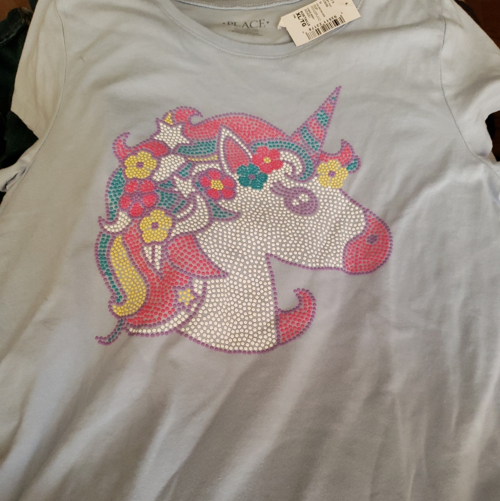 Children's Place tee shirt with unicorn.  Xl. Nwt